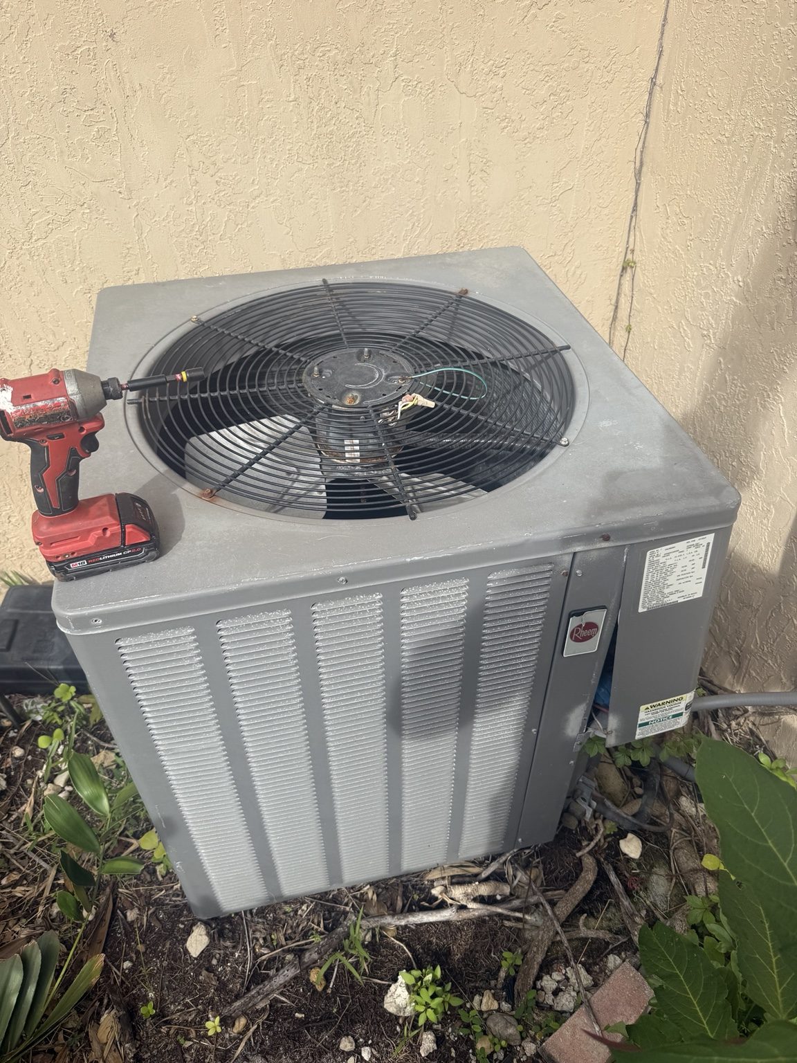 AC condenser service